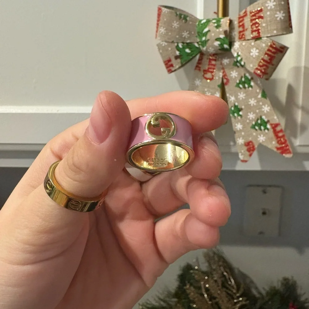 Gucci Pink and Gold Women's Ring - Picture 2 of 3